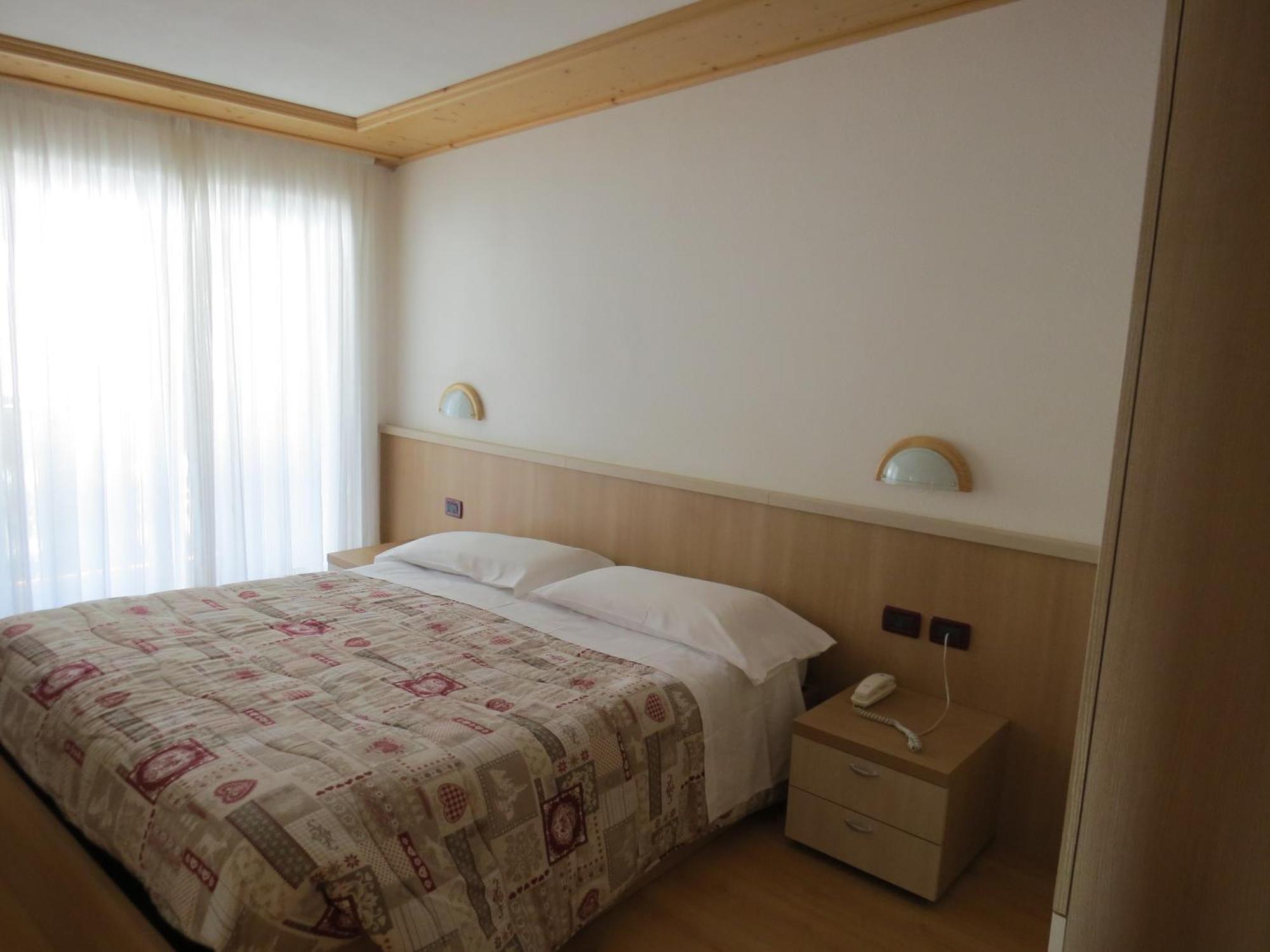 Hotel Cima Dodici Vigo di Fassa Oda fotoğraf